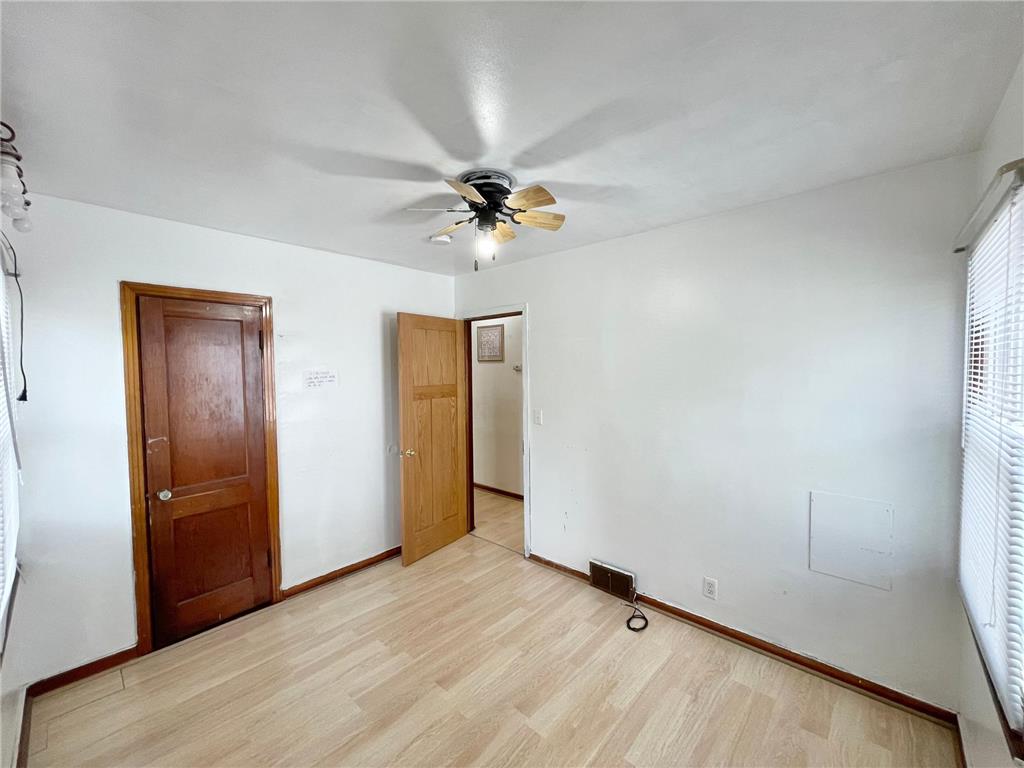 111 N Park Avenue Springfield MN 56087 6728794 image20