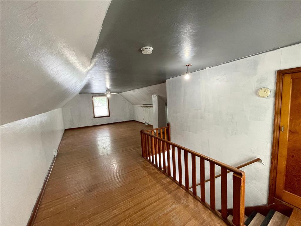 111 N Park Avenue Springfield MN 56087 6728794 image29