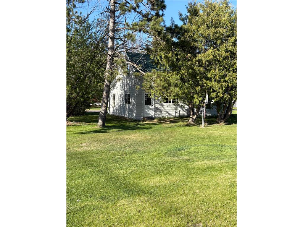 111 NW 1st Avenue Verndale MN 56481 7077659 image3