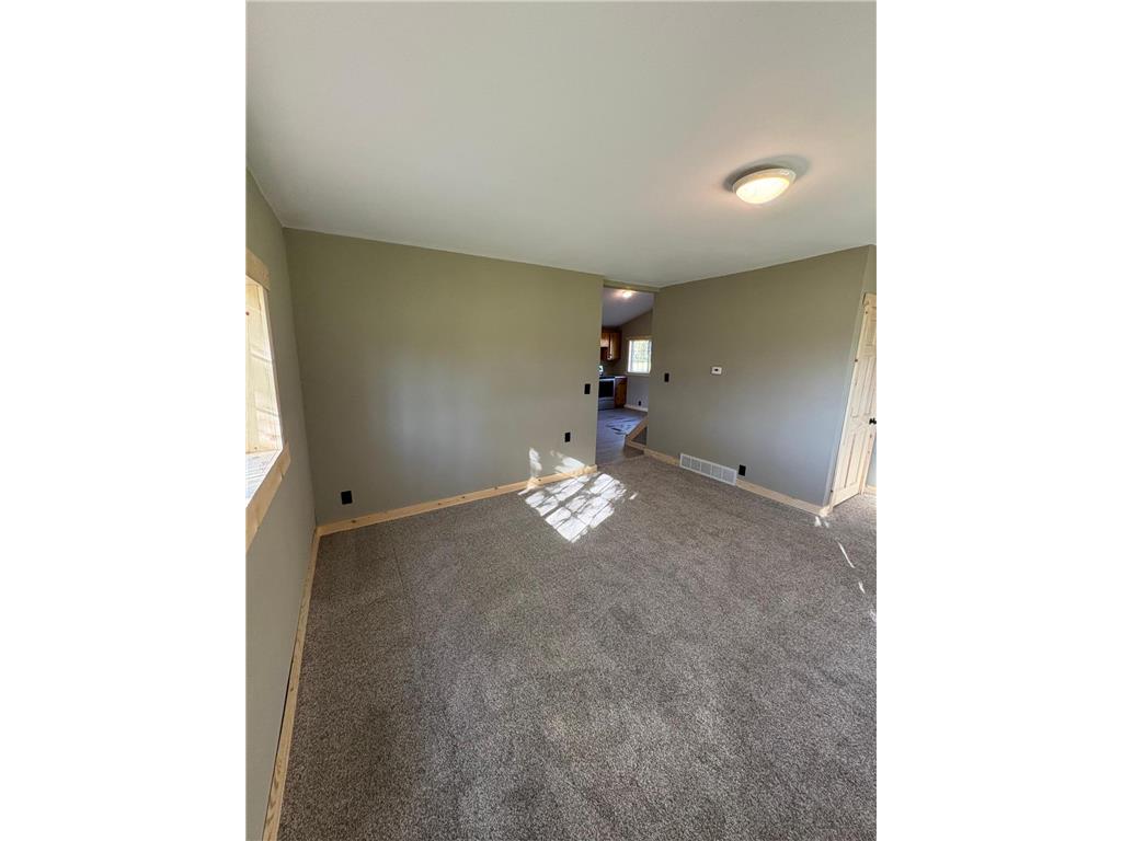 111 NW 1st Avenue Verndale MN 56481 7077659 image5