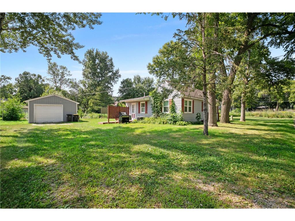 111 S Grove Street Lake Crystal MN 56055 - Crystal 6579734 image1