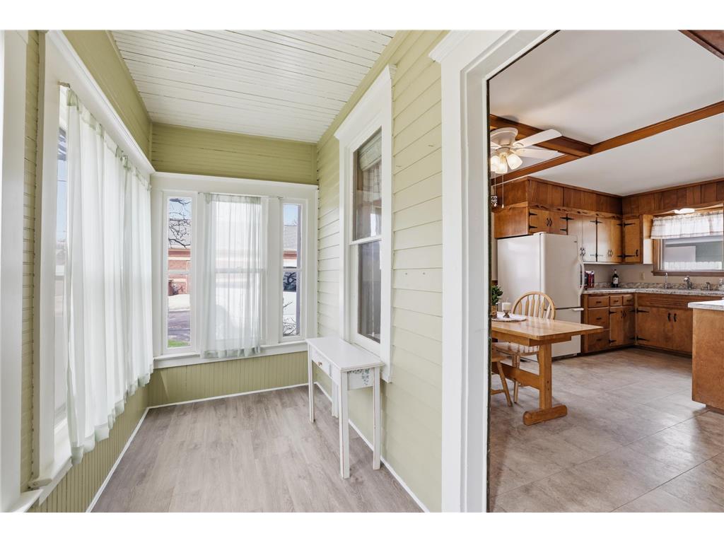 111 S Willow Street Belle Plaine MN 56011 7060394 image2