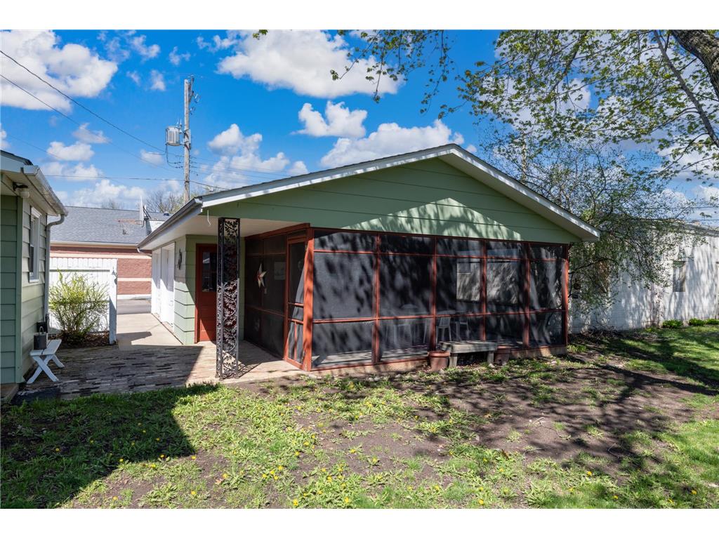 111 S Willow Street Belle Plaine MN 56011 7060394 image27