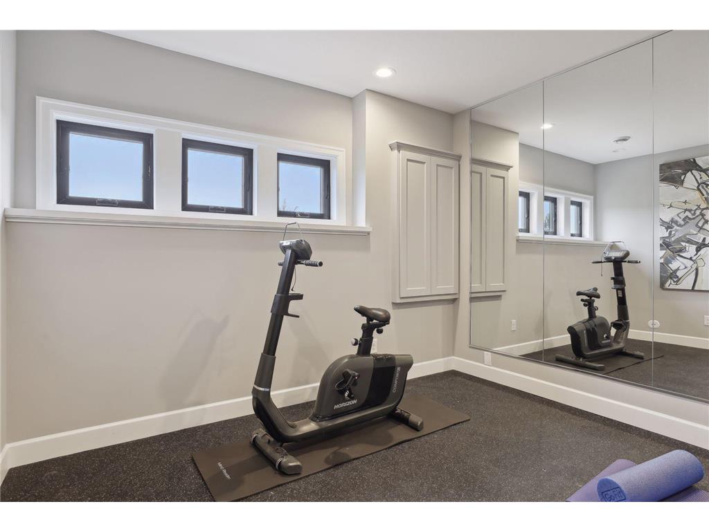 111 Spring Farm Road North Oaks MN 55127 6696371 image53