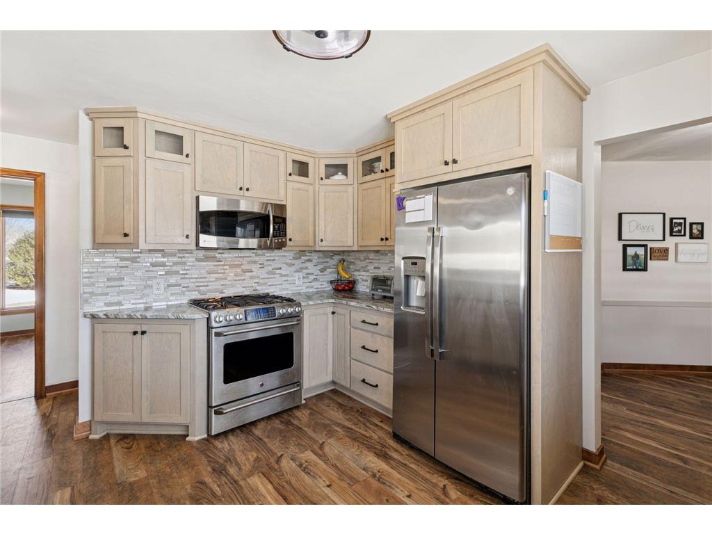 111 Sunrise Avenue N New Prague MN 56071 7027156 image11