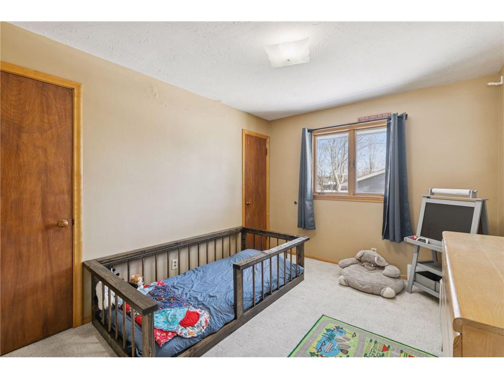 111 Sunrise Avenue N New Prague MN 56071 7027156 image13