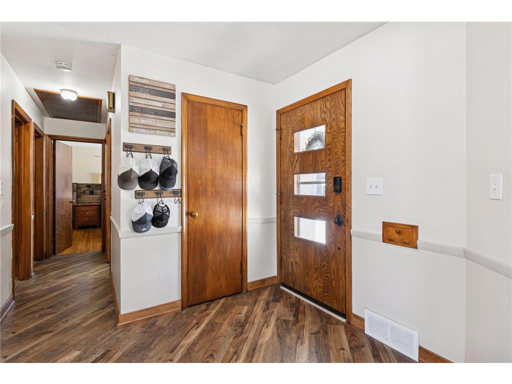 111 Sunrise Avenue N New Prague MN 56071 7027156 image3