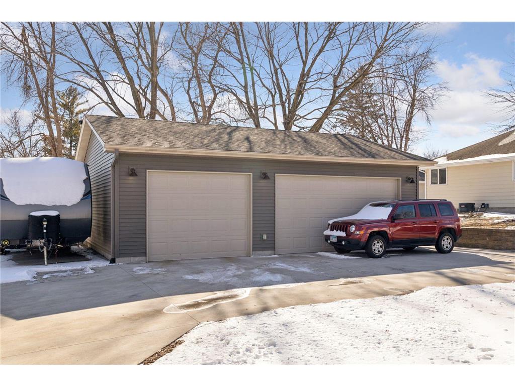 111 Sunrise Avenue N New Prague MN 56071 7027156 image33