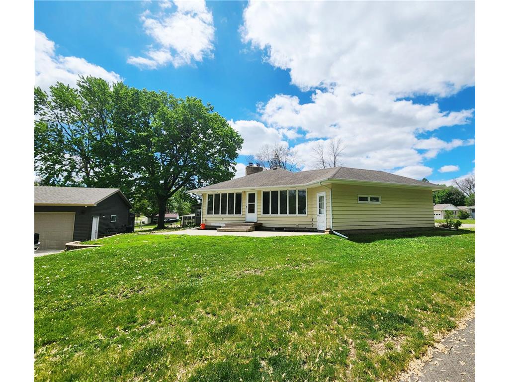 111 Sunrise Avenue N New Prague MN 56071 7074736 image3