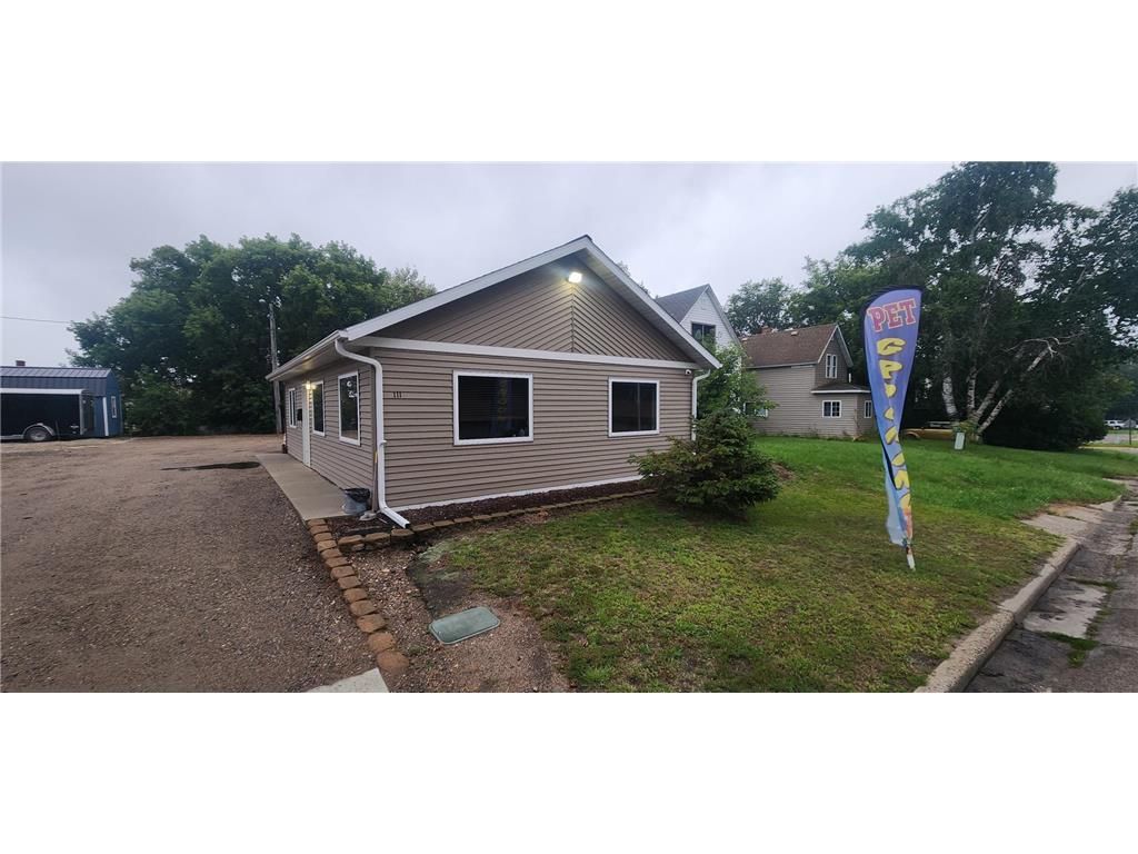 111 Union Street W Detroit Lakes MN 56501 7063987 image10