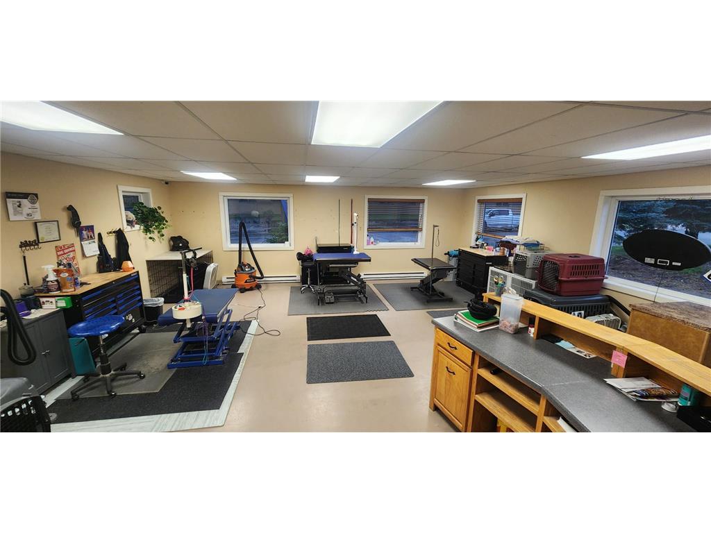 111 Union Street W Detroit Lakes MN 56501 7063987 image3