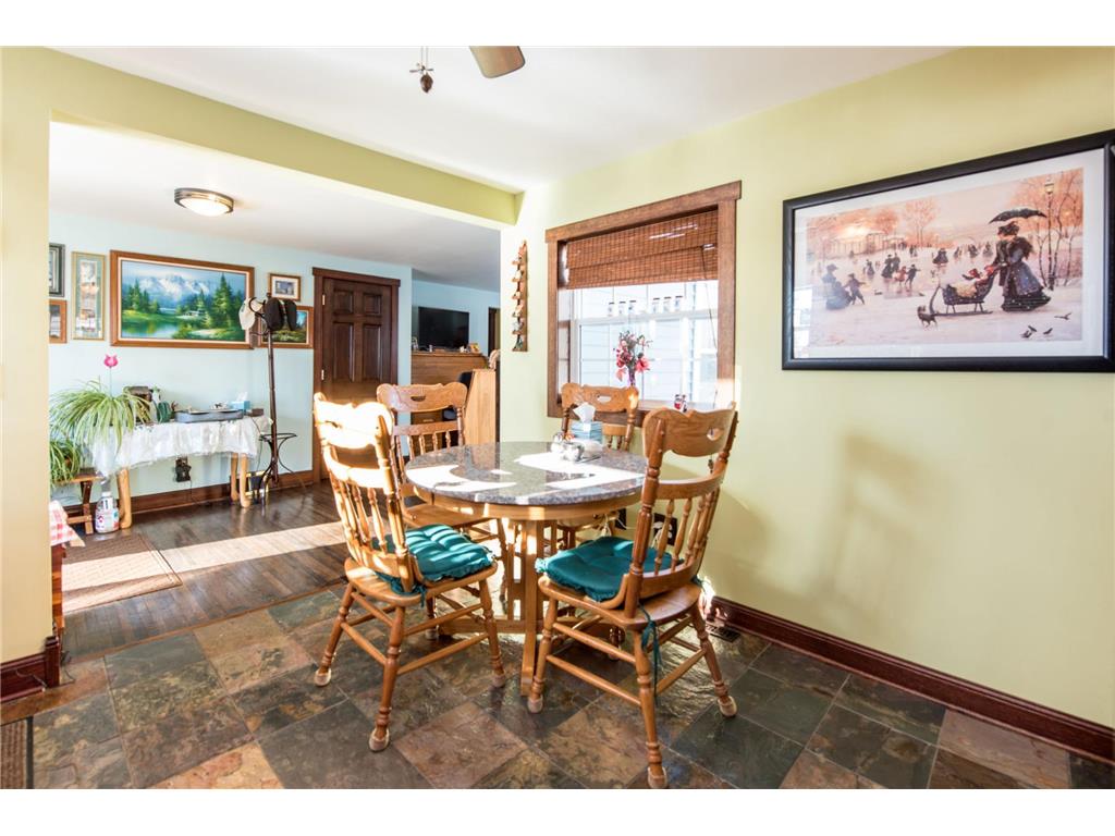 111 W 4th Street Morris MN 56267 - Crystal 7011393 image7