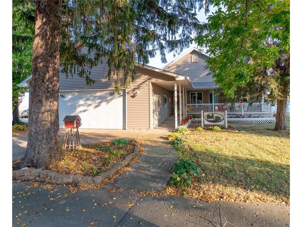 111 W 5th Avenue Minnesota Lake MN 56068 6638580 image1