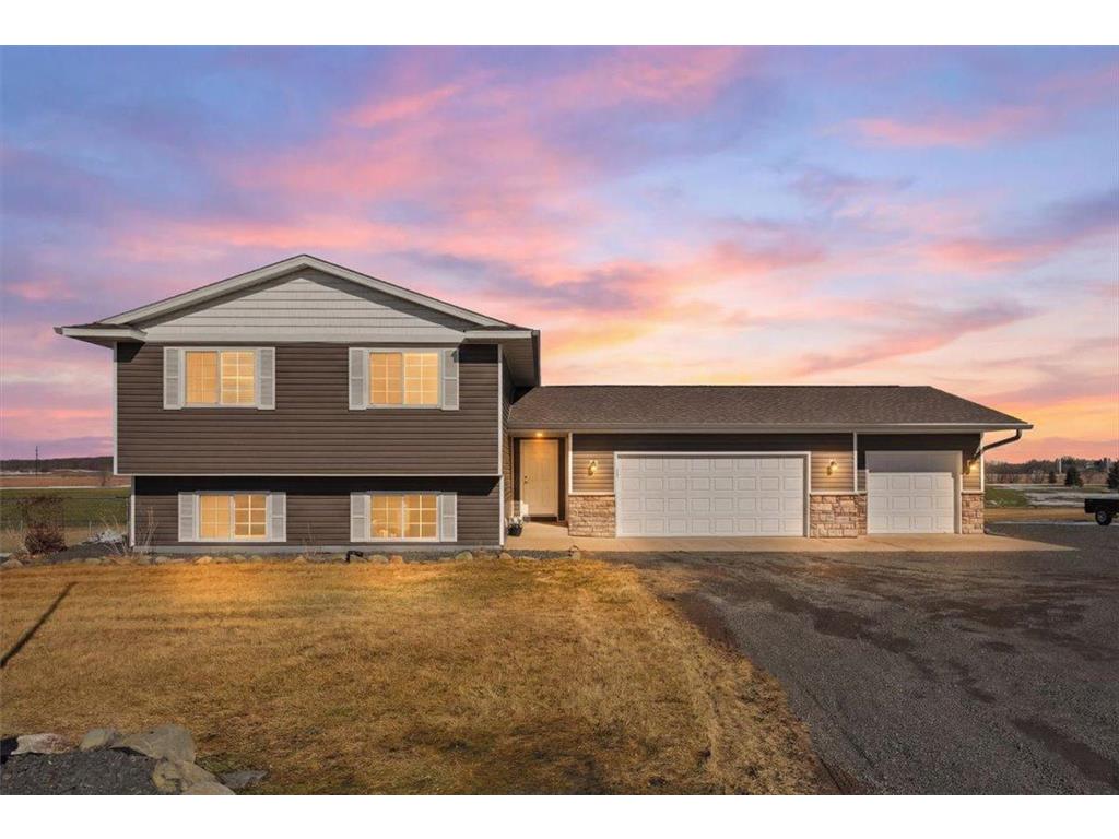 1110 190th Street Garfield Twp WI 54009 7026898 image1
