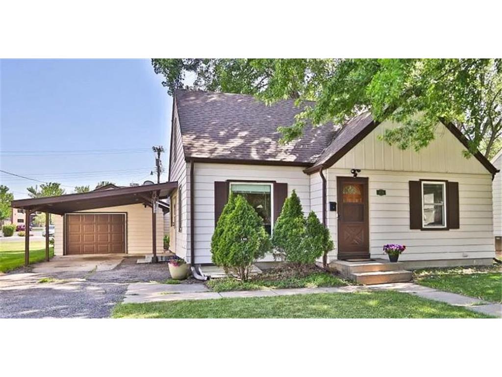 1110 3rd Avenue E Shakopee MN 55379 6478740 image1