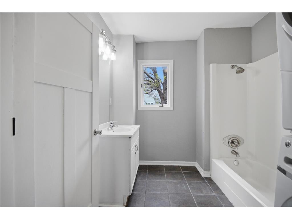 1110 5th Avenue NW Austin MN 55912 7069526 image11