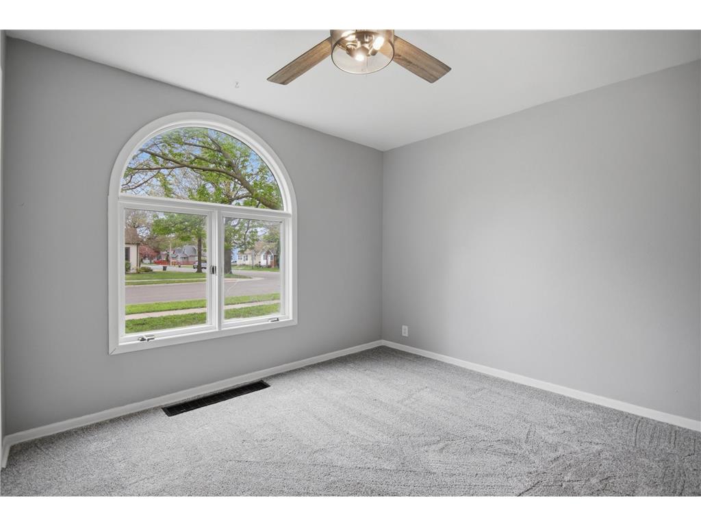 1110 5th Avenue NW Austin MN 55912 7069526 image2