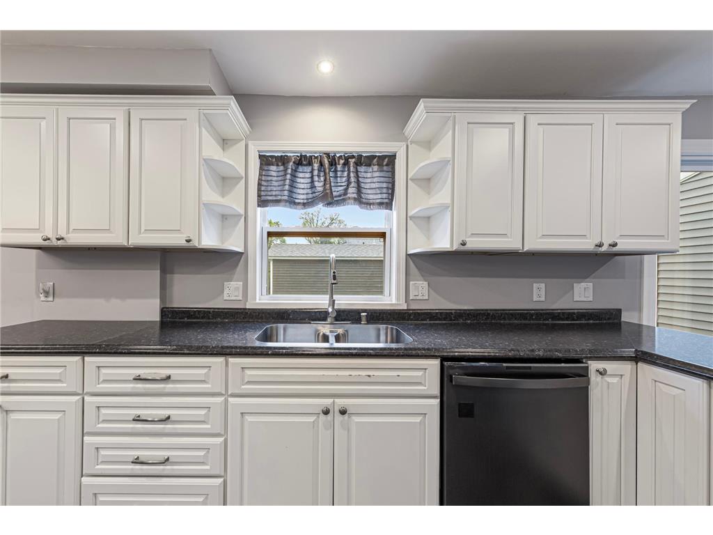 1110 Anderson Drive Mankato MN 56001 7061457 image13