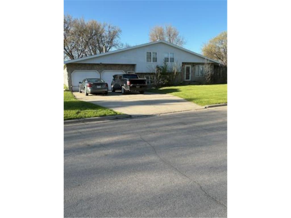 1110 Andrews Avenue Breckenridge MN 56520 7081157 image1