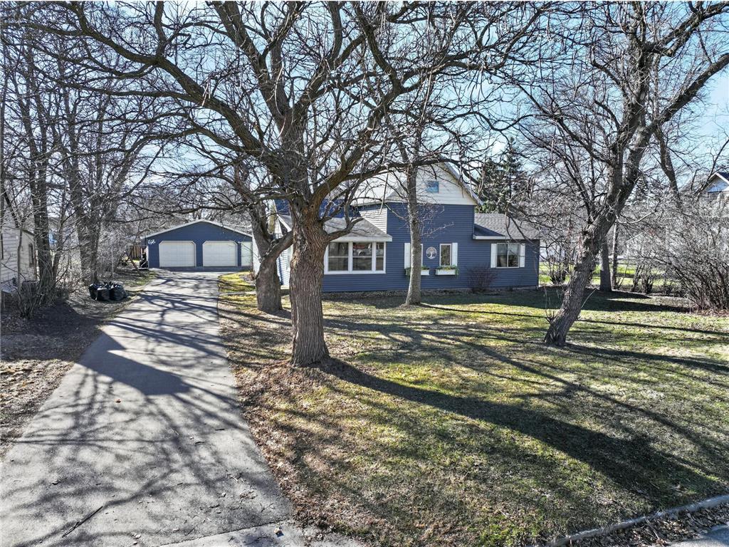 1110 Bryant Street Alexandria MN 56308 7053300 image1