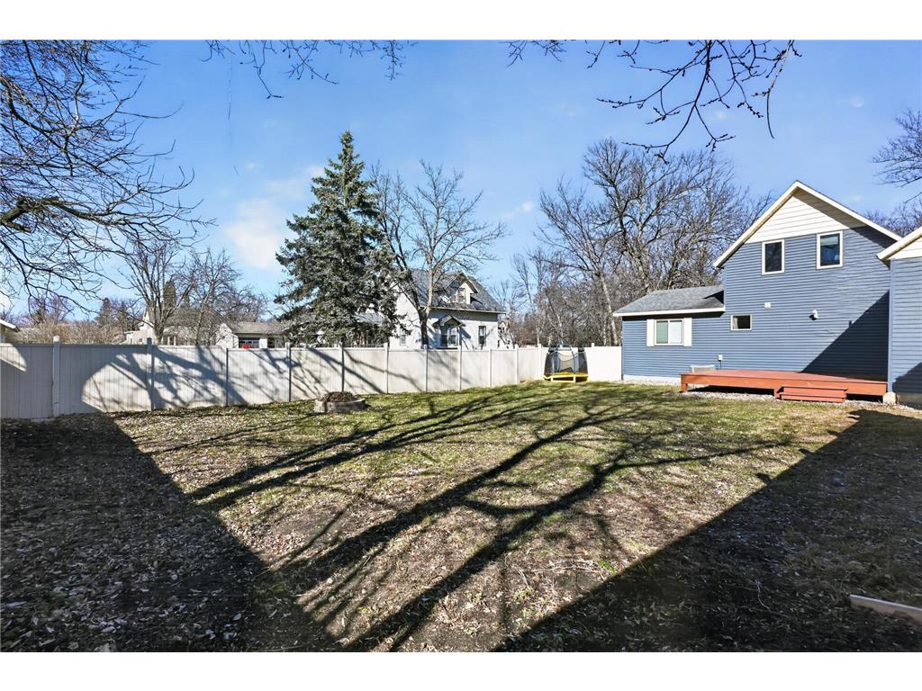 1110 Bryant Street Alexandria MN 56308 7053300 image16