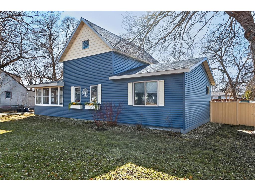 1110 Bryant Street Alexandria MN 56308 7053300 image3