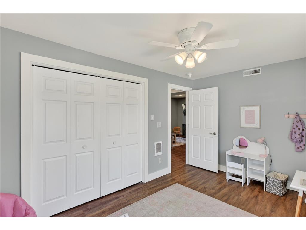 1110 Bryant Street Alexandria MN 56308 7053300 image48
