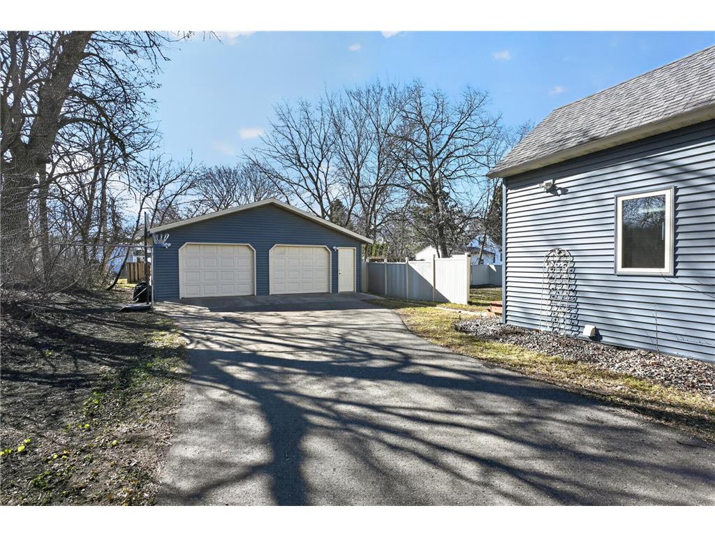 1110 Bryant Street Alexandria MN 56308 7053300 image7
