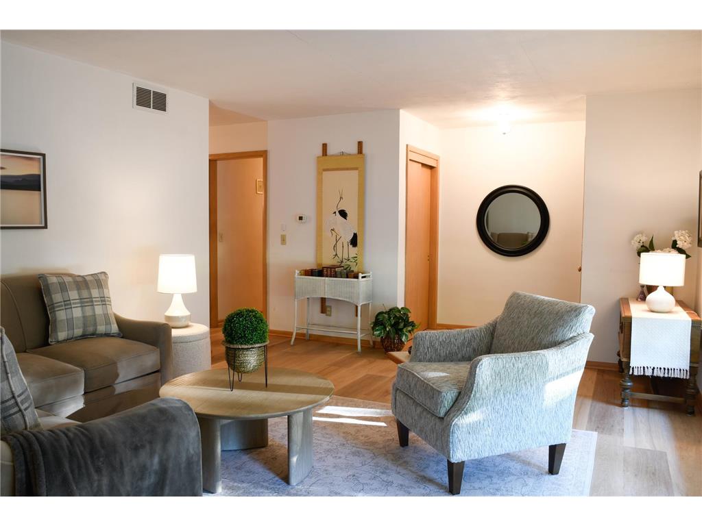 1110 Elmhurst Avenue Luverne MN 56156 6789777 image6