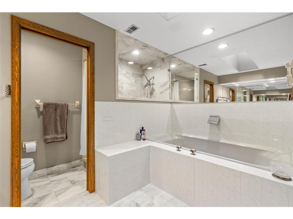 1110 Hollybrook Drive Wayzata MN 55391 6809982 image26