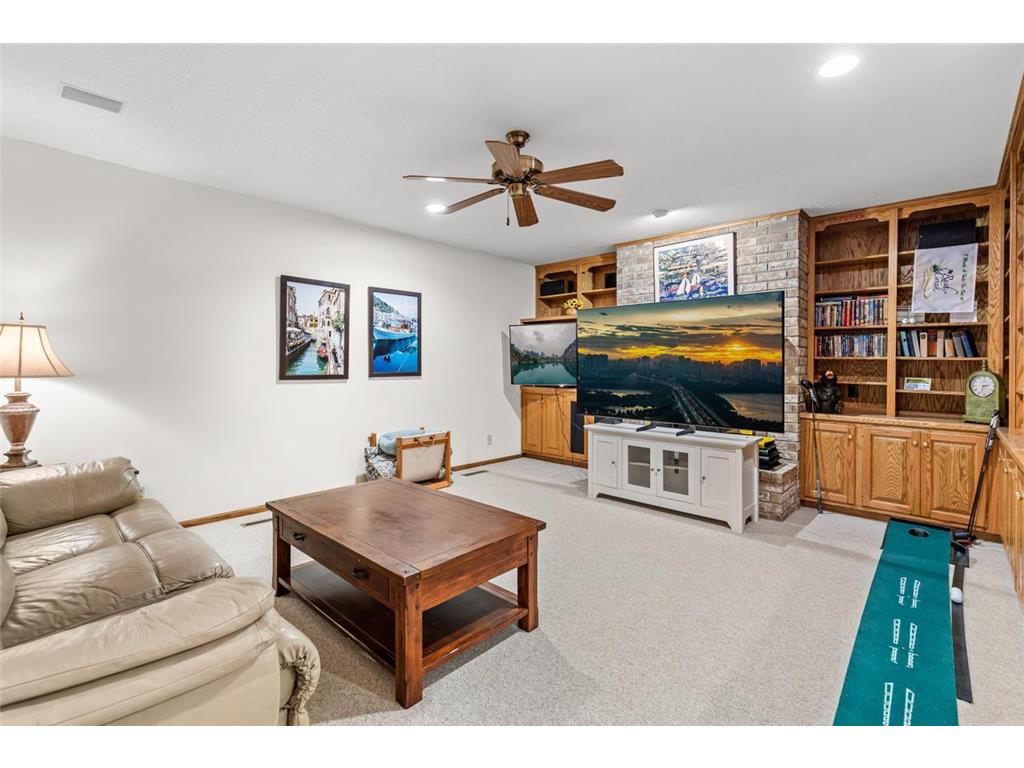 1110 Hollybrook Drive Wayzata MN 55391 6809982 image32