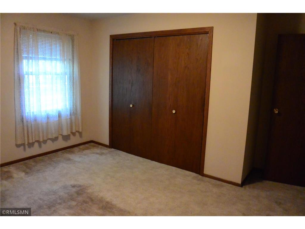 1110 Mcleod Avenue N Glencoe MN 55336 7085309 image13