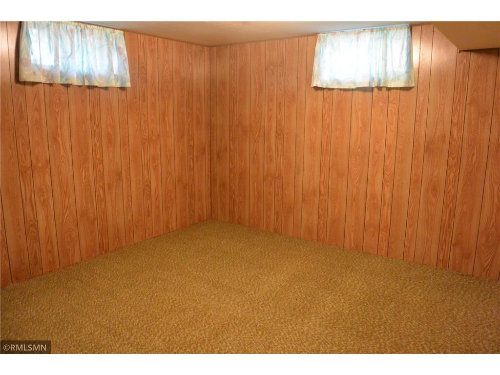 1110 Mcleod Avenue N Glencoe MN 55336 7085309 image22