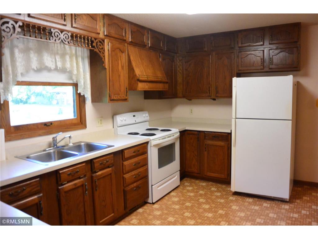 1110 Mcleod Avenue N Glencoe MN 55336 7085309 image5