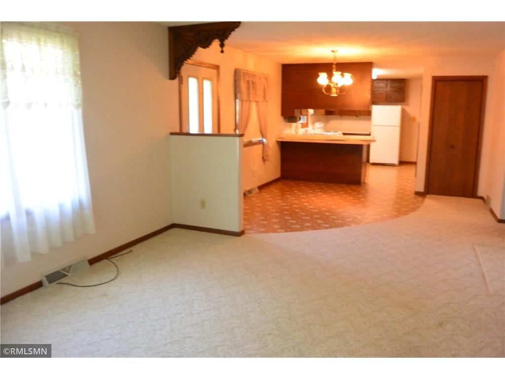 1110 Mcleod Avenue N Glencoe MN 55336 7085309 image9