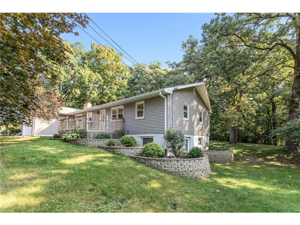 1110 Pineview Lane N Plymouth MN 55441 6602206 image1