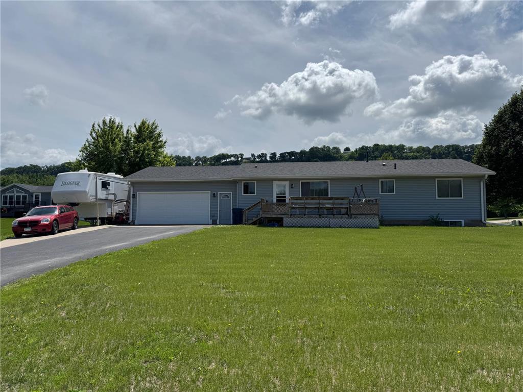 1110 S 10th Street Lake City MN 55041 7029579 image1