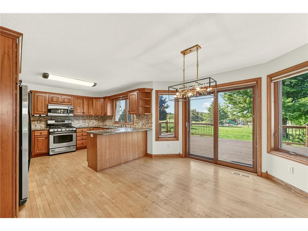 1110 Southern Hills Lane SW Rochester MN 55902 7102437 image4