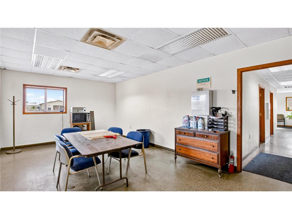 1110 W Center Street Chetek WI 54728 6797929 image10