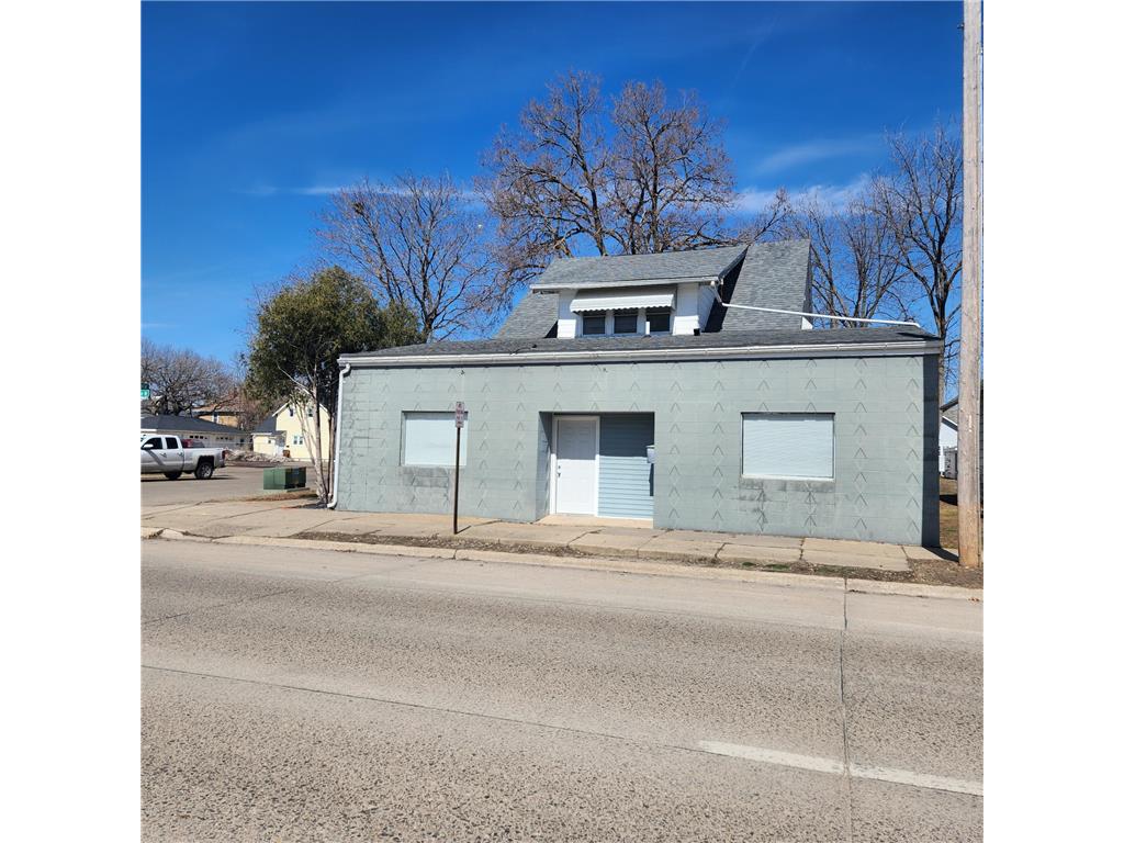 1110 W Oakland Avenue Austin MN 55912 7042144 image2