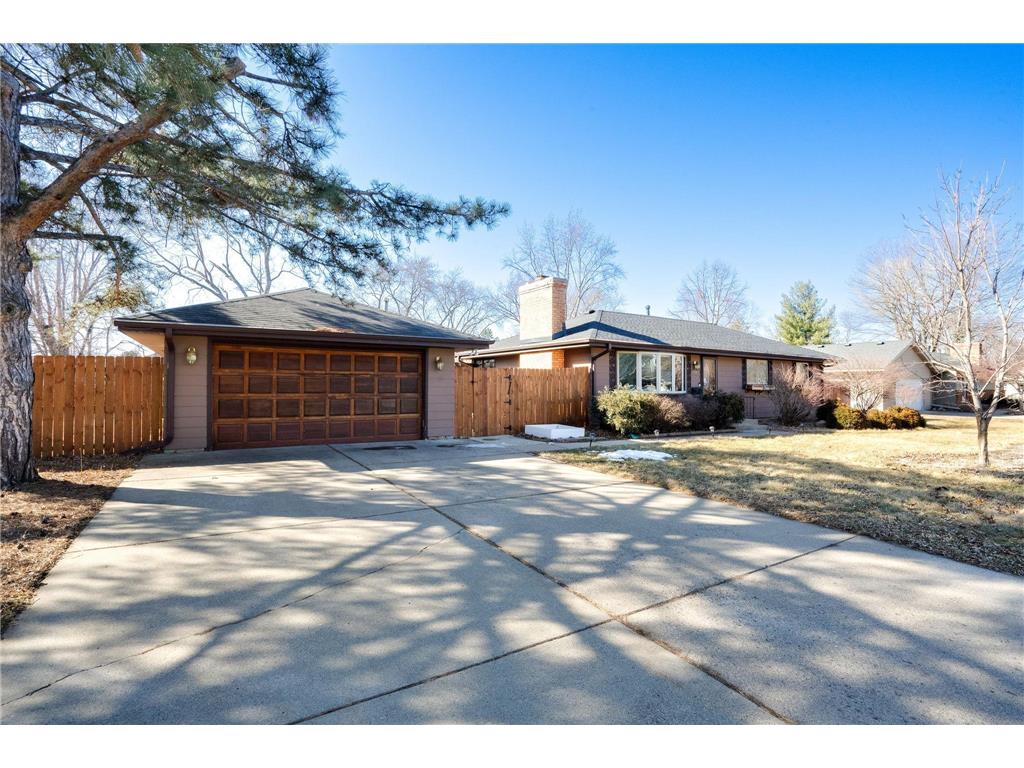 11100 Washburn Avenue S Bloomington MN 55431 6496555 image1