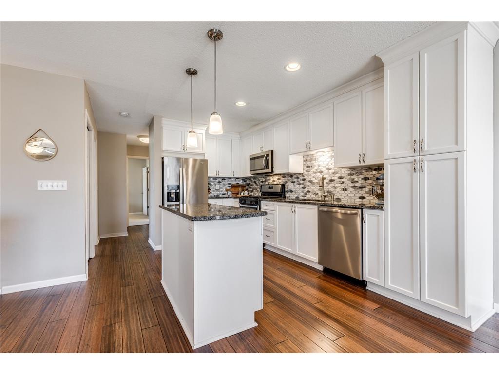 11103 Xavier Road Bloomington MN 55437 6689584 image1