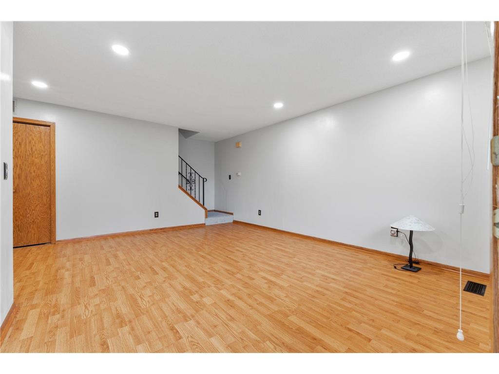 11105 Drake Street NW Coon Rapids MN 55433 7062919 image6