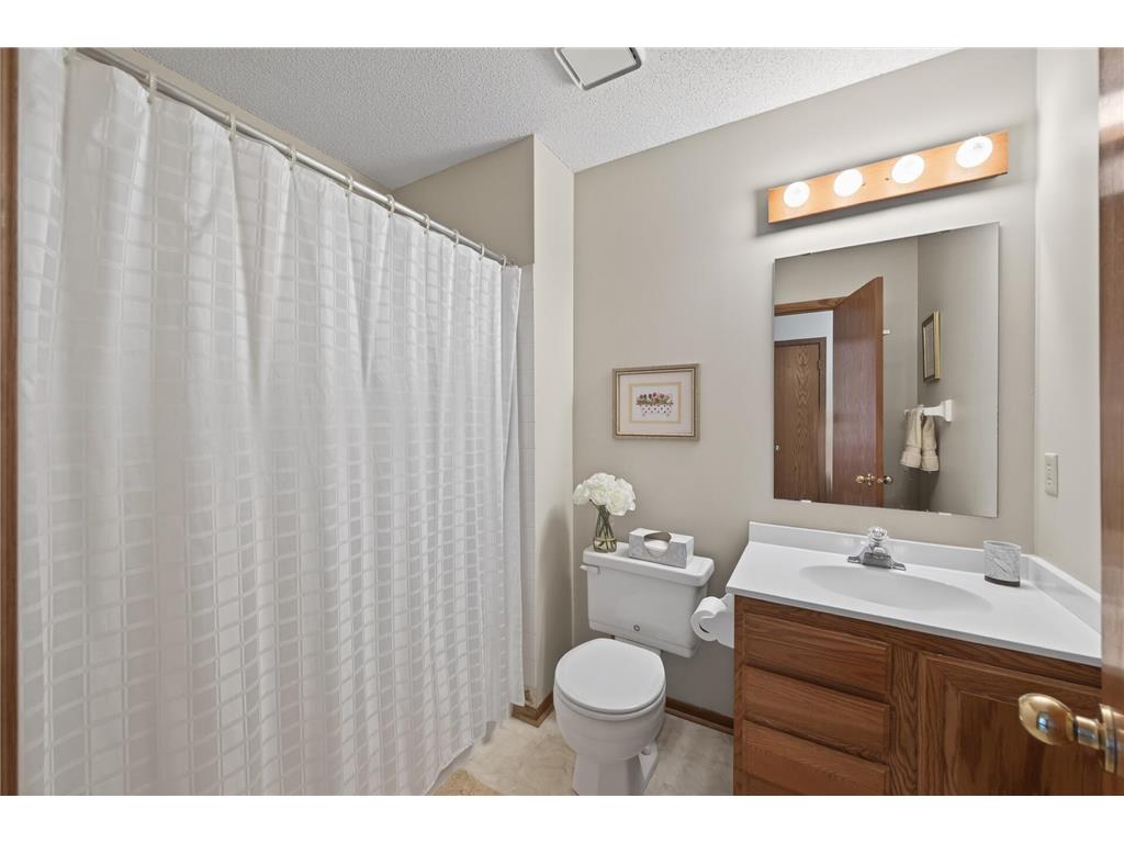11106 Oregon Avenue S Bloomington MN 55438 7079124 image27