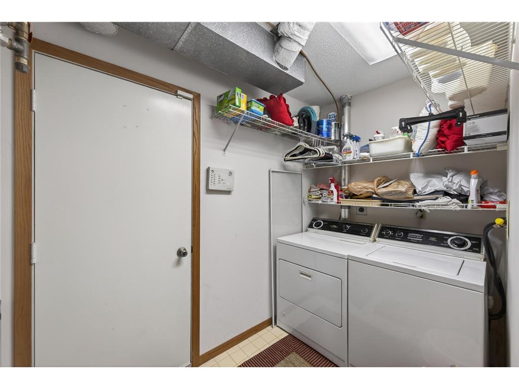 11106 Oregon Avenue S Bloomington MN 55438 7079124 image28