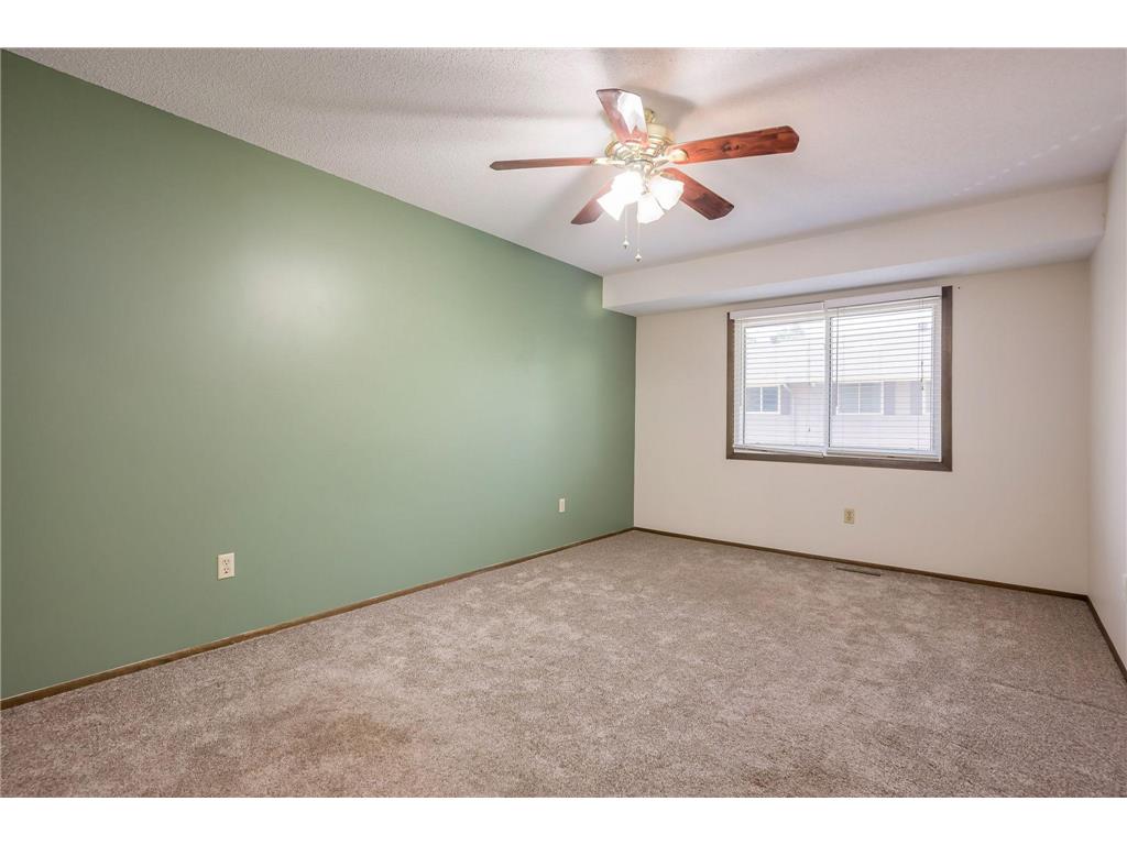 11106 Vessey Avenue S Bloomington MN 55437 7082469 image10