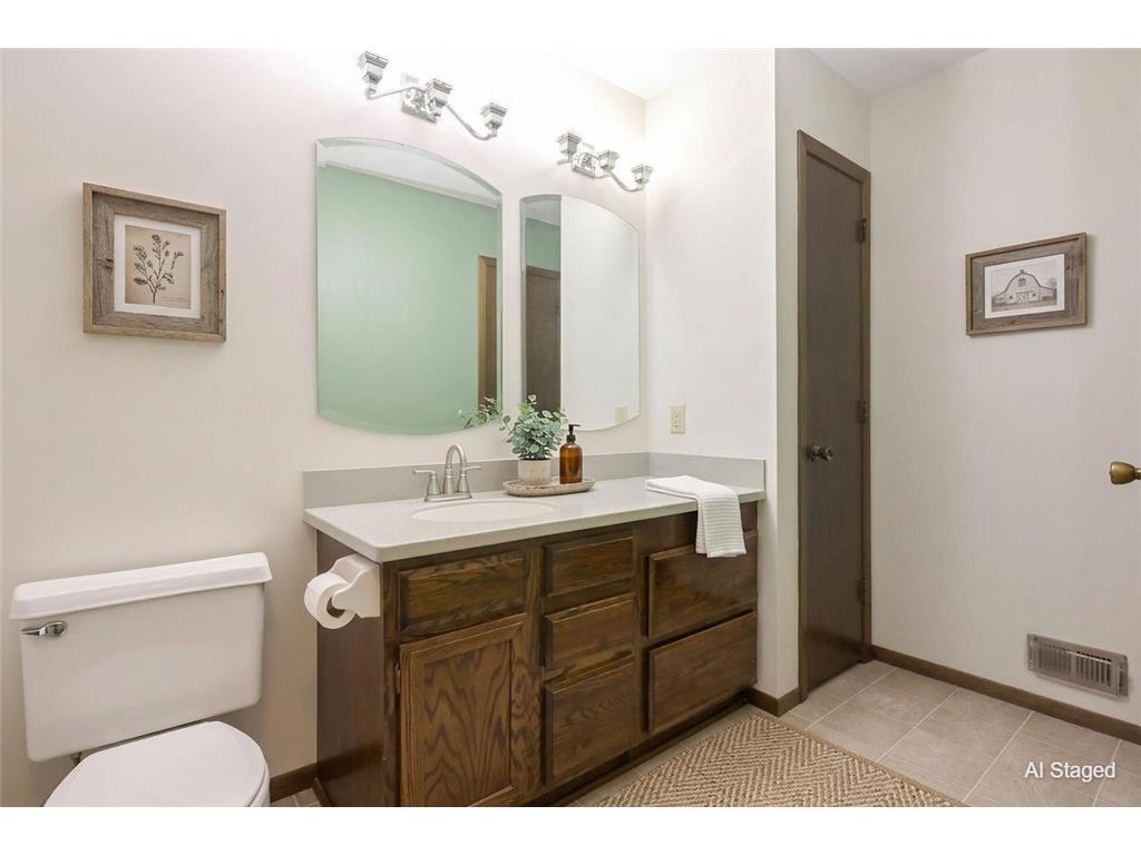 11106 Vessey Avenue S Bloomington MN 55437 7082469 image15