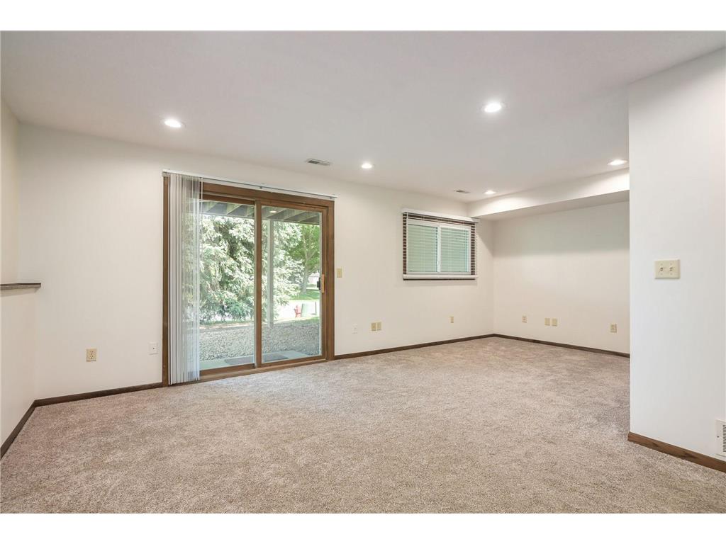 11106 Vessey Avenue S Bloomington MN 55437 7082469 image19