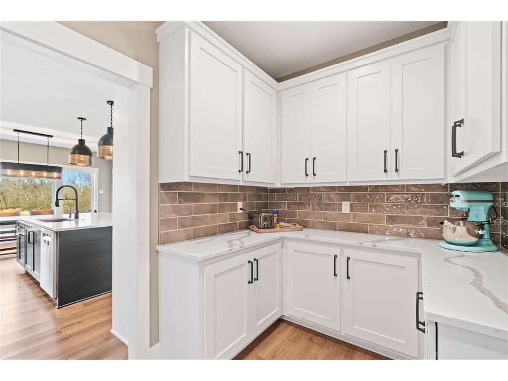 11108 County Road 152 Benton Twp MN 55322 7063850 image32