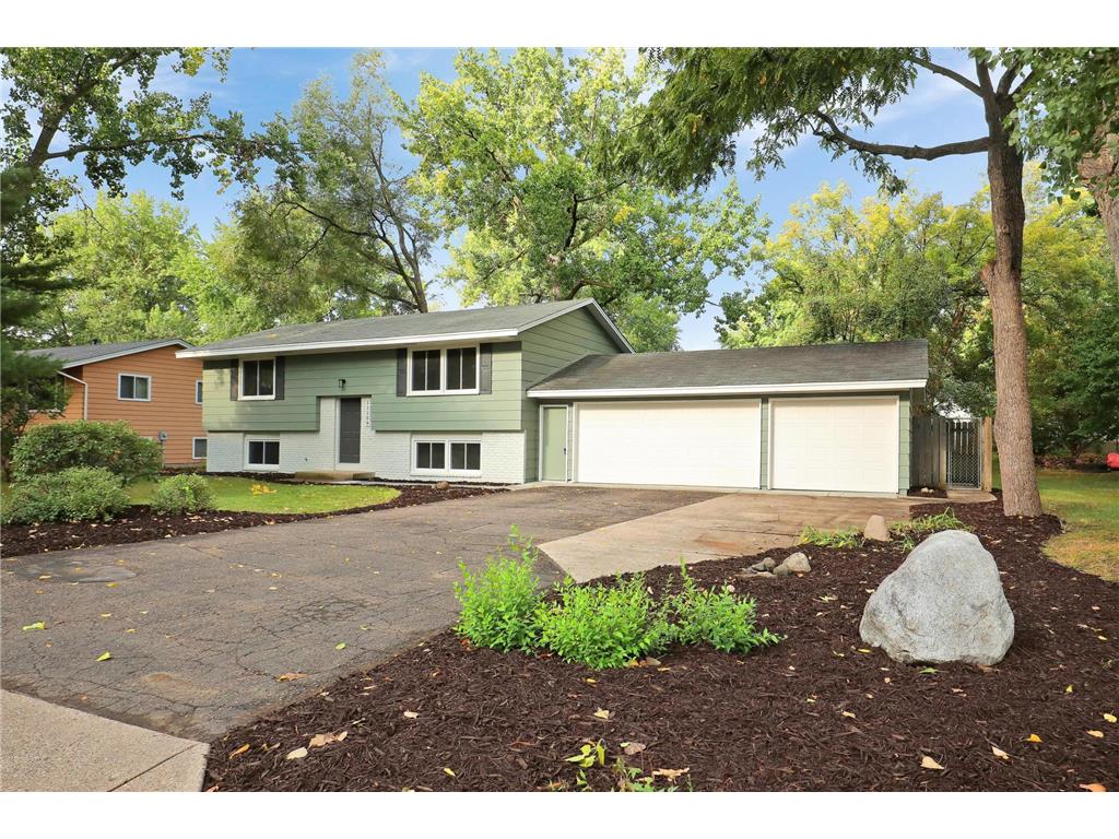 11109 Oregon Avenue N Champlin MN 55316 6433739 image1